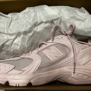 New Balance Women's Soft Pink Sneakers
